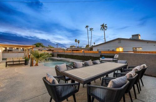Pointe Scottsdale House | Desert Dreaming - Old Town Spa Pool & Putt
