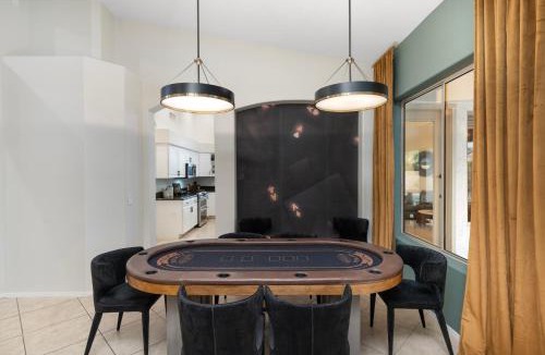 Dave Brown Arabian Estates House | Desert Escape Minutes from Shopping, Dining & Golf