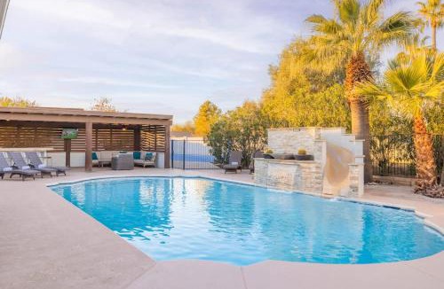 Corvalian Estates House | Desert Escape