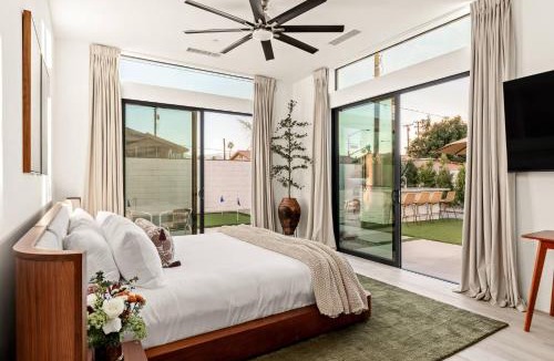 Bermuda Dunes House | Desert Oasis: Pool, Spa, Golf Sim + EV Charger