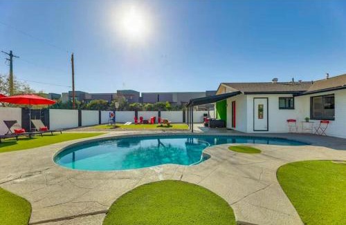 Tempe House | Desert Retreat w/Pool Near Dtwn Tempe & ASU