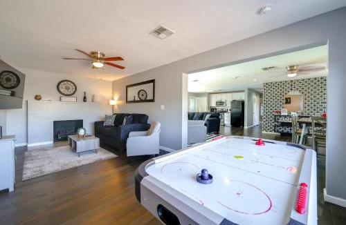 Tempe House | Desert Retreat w/Pool Near Dtwn Tempe & ASU