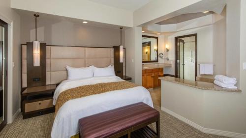 Palm Desert Resort | Desert Springs Villas I
