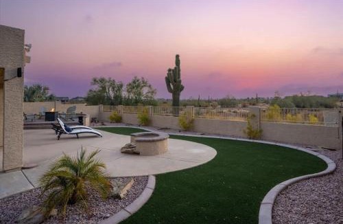 Mesa House | Desert Sunset