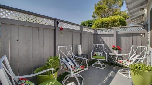 Camelback East House | Designer Condo Midtown Phoenix