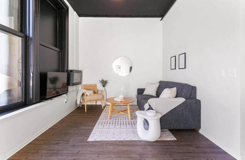 Downtown Spokane Apartment | Designer Loft Downtown with WiFi 210