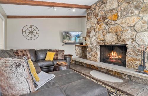 Estes Park Apartment | Destiny Family Vacation Home At Windcliff Home