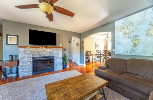 Hood River House | Devon Court