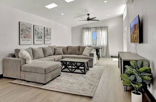 Hy-view House | DIAMOND IN THE DESERT 💎 Scottsdale's Spacious Getaway 🌟