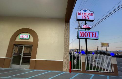 North Hills East Hotel | Diamond Inn