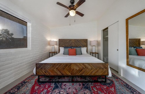 Casas Adobes House | Dickinson (Deepak & Jackie)