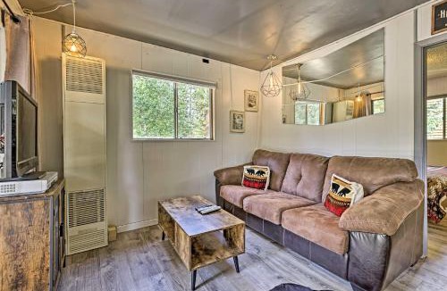 Grand Lake House | Direct Beach Access: Grand Lake Cabin w/Deck!