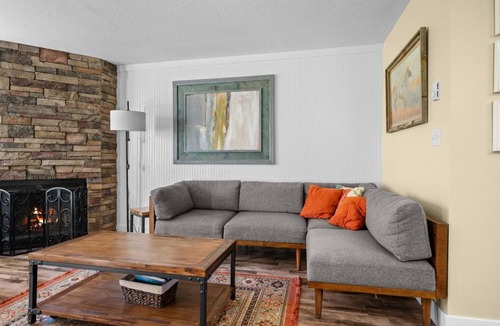 Wolf Creek Apartment | Divine Mountain Retreat WL403by Powder Mountain