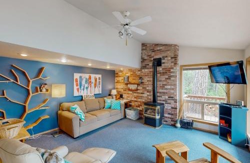 Loon Lake House | Dock, Deer Lake Access! Fishermen's Paradise
