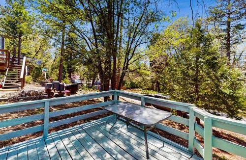 Arrowbear Lake House | Dog-Friendly Home in Running Springs - Near Hiking