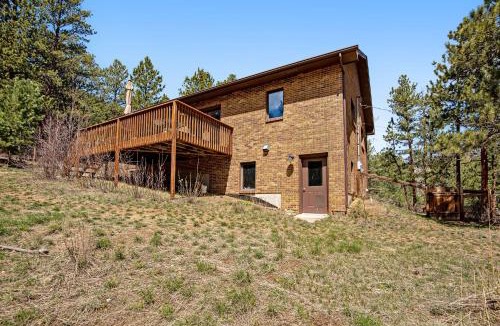 Estes Park House | Dog-friendly, Mountain-View Home with Deck & Grill