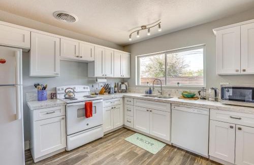 North Las Vegas House | Dog-Friendly North Las Vegas Home ~ 9 Mi to Strip!