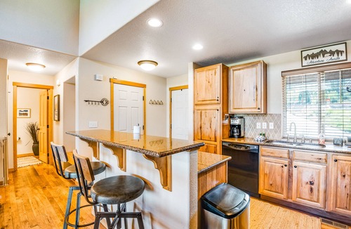 Rendezvous House | Dog-Friendly Townhome with Private Deck, Grill, Fireplace, & Free WiFi