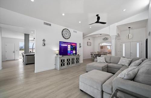 Lake Havasu City House | Donner Delight - Pool, Game Room, Newly Remodeled