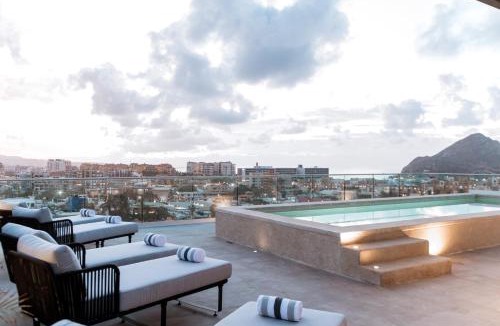 Centro Apartment | Double Suite Luxury Retreat 605 Tower