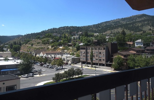 Helena Hotel | Doubletree by Hilton Helena Downtown