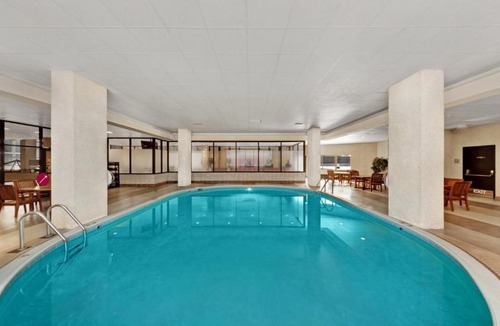 Core Hotel | DoubleTree by Hilton St Paul Downtown