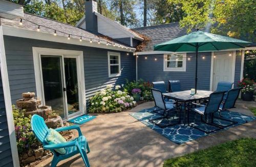 Bellaire House | Downtown Bellaire, Close to Hiking, Biking, Golf, Lakes,Pets friendly