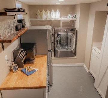 Walla Walla Apartment | Downtown Deluxe Studio - Patio, Walk to Wineries