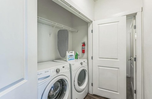 Heart of Missoula Apartment | Downtown Flat with Gym - WalkScore 95