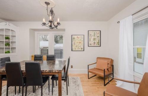 Appleton House | Downtown Home off College Avenue - Lawrence University