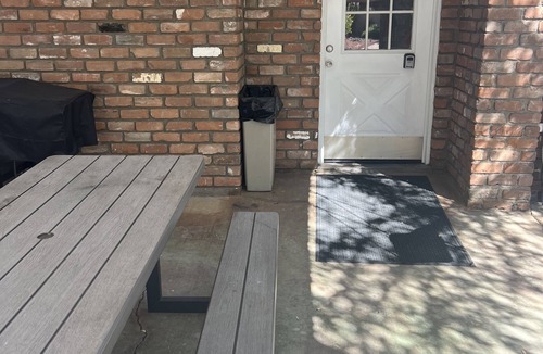 Booker T. Washington House | Downtown Phoenix attached 2 king bed rooms 1 bath suite