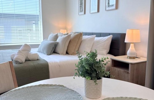Downtown Salt Lake City Apartment | Downtown SLC Studio King Bed Free Parking