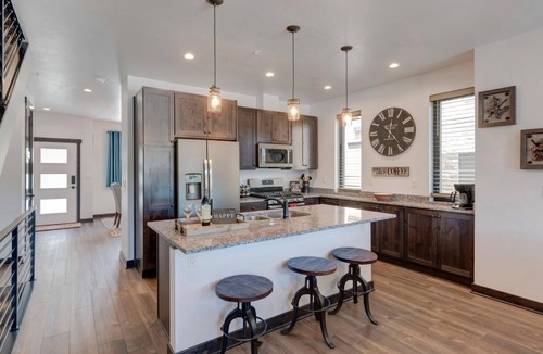 Winter Park House | Downtown WP Penthouse 282 I Private Rooftop Hot Tub I Views I Bunk Room I Discounted Attractions