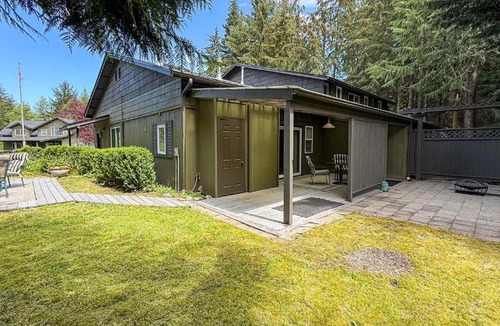 Sequim House | Dragonfly Haven