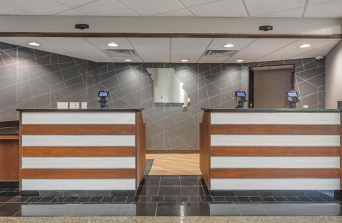 Springfield Hotel | Drury Inn & Suites Springfield MO