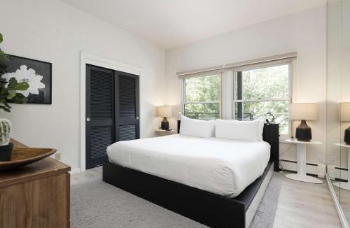 Aspen House | Durant 6D
