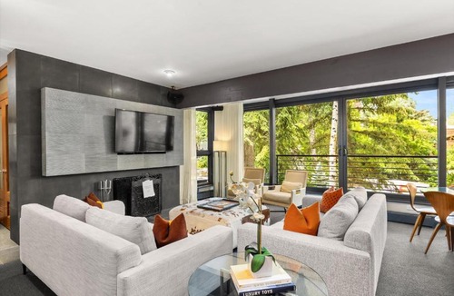 Aspen House | Durant Unit C2, Condo with Designer Finishes, Great Views & Location