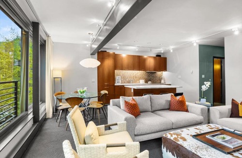Aspen House | Durant Unit C2, Condo with Designer Finishes, Great Views & Location