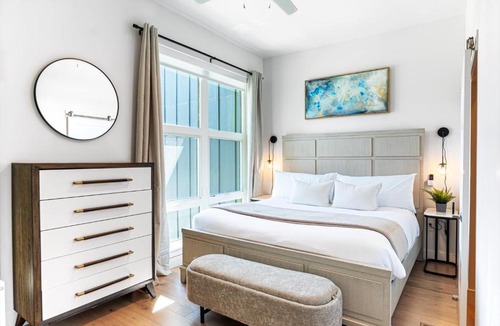 Downtown Salt Lake City Apartment | Dwntn Lux Townhome - Best Amenities- 3BD, 4BA
