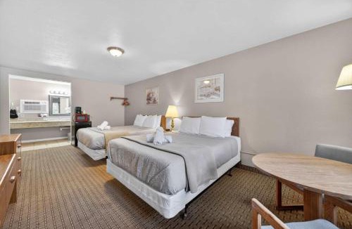 Manitou Springs House | Eagle Motel Suite 120