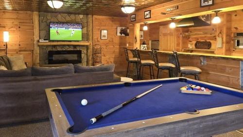 Custer House | Eagle Pine Lodge
