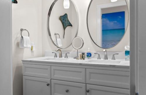 Charlevoix House | Eagles Rest