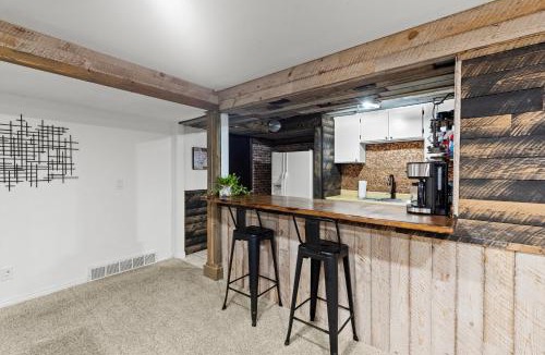 Farmington Apartment | East Farmington Hideaway - Family Friendly Home