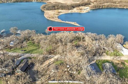 Spirit Lake House | EAST The Narrows Lakeside Lodge off East Lake Okoboji