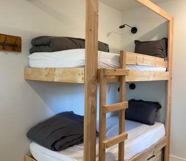 Bishop House | Eastside Guesthouse and Bivy