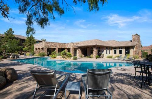 St. George House | Easy Escape - Stay for 8