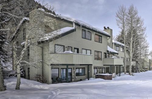 Eagle-Vail House | Eclectic Eagle-Vail Condo: 2 Miles to Beaver Creek