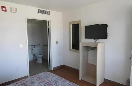 Yuma Hotel | Econo Lodge Inn & Suites Yuma