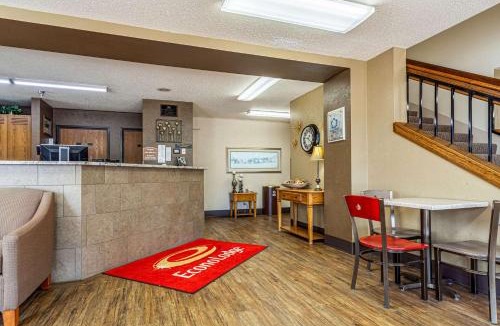 Sioux Center Cabin | Econo Lodge Sioux Center