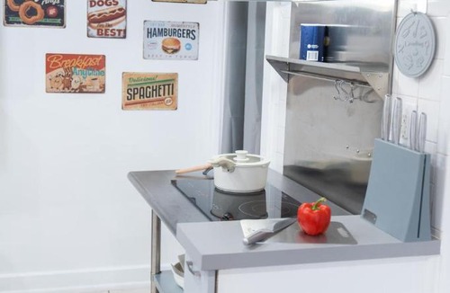River Rouge Apartment | EconoPod 6